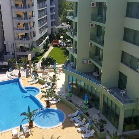 Family Hotel Gallery ซันนีบีช ภายนอก รูปภาพ