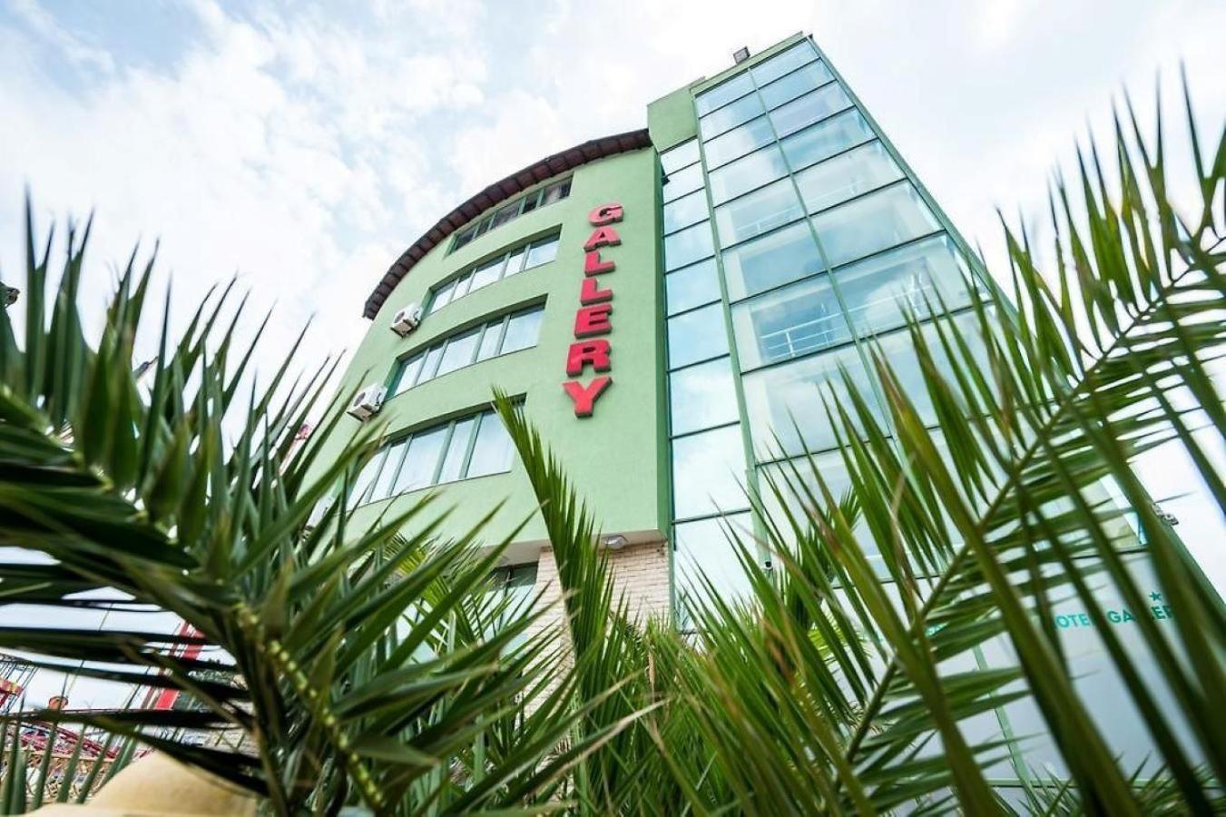 Family Hotel Gallery ซันนีบีช ภายนอก รูปภาพ