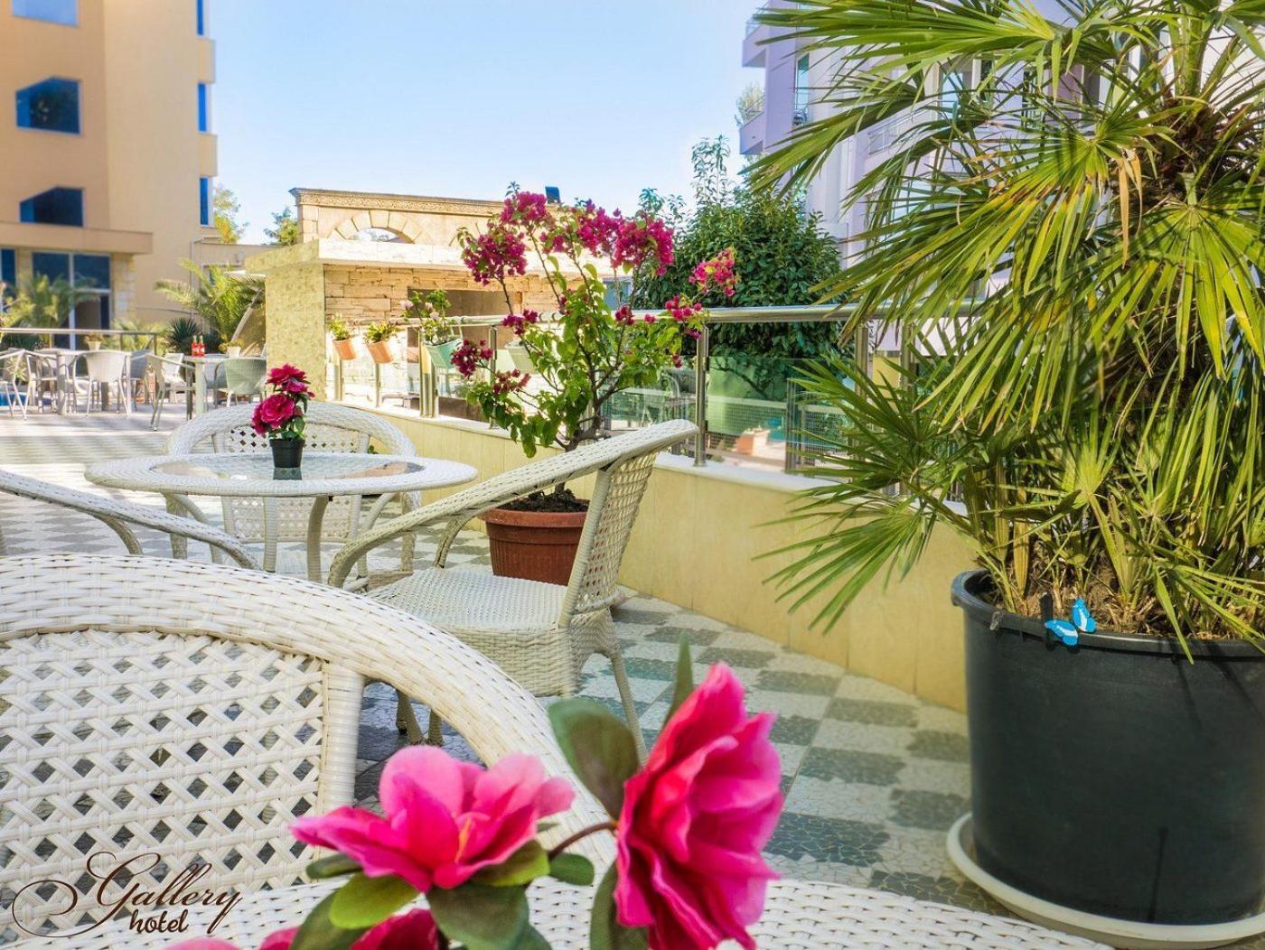 Family Hotel Gallery ซันนีบีช ภายนอก รูปภาพ