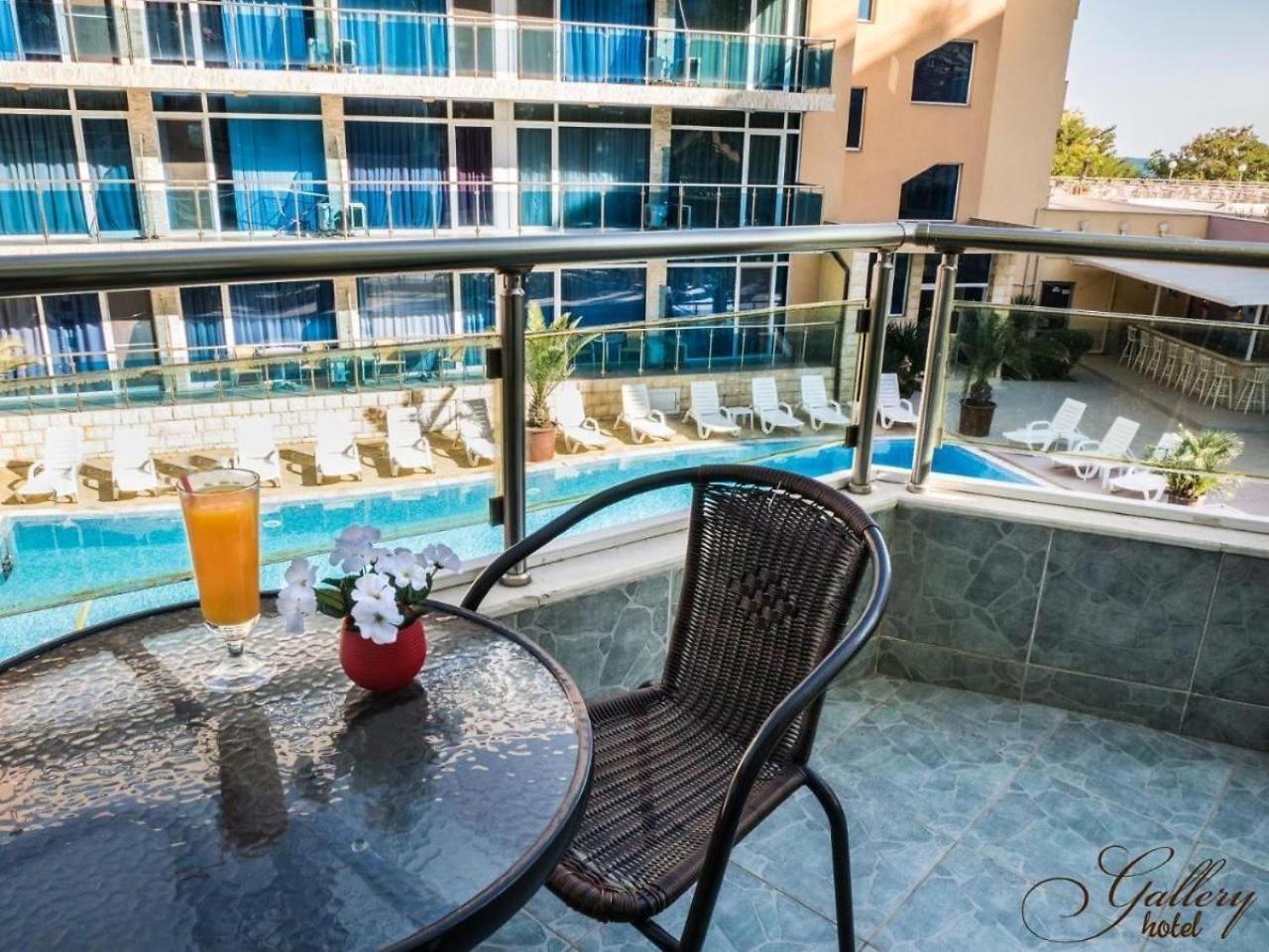 Family Hotel Gallery ซันนีบีช ภายนอก รูปภาพ