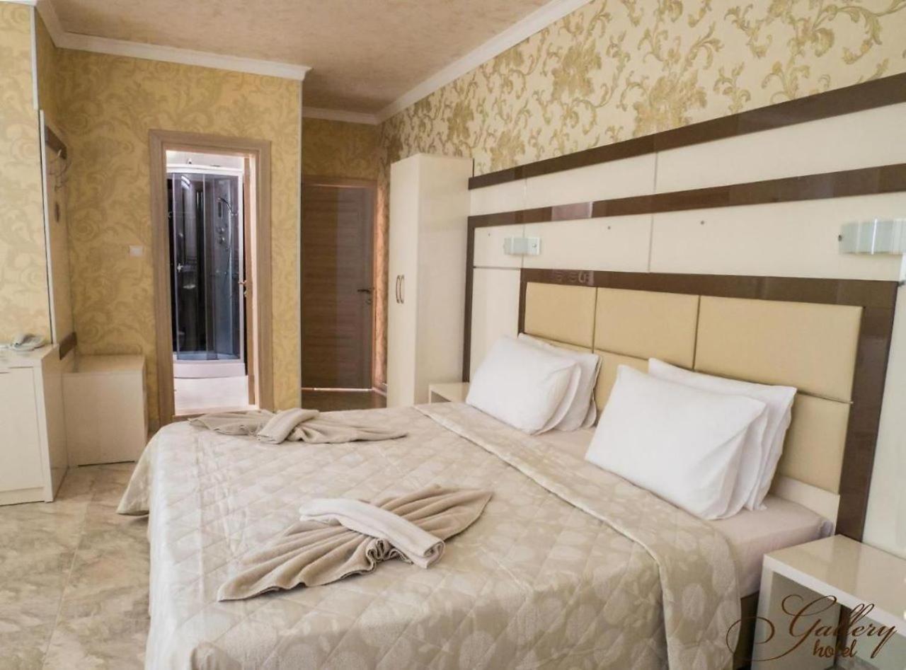 Family Hotel Gallery ซันนีบีช ภายนอก รูปภาพ